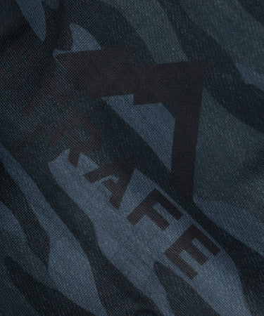 #color_distressed-stealth-camo