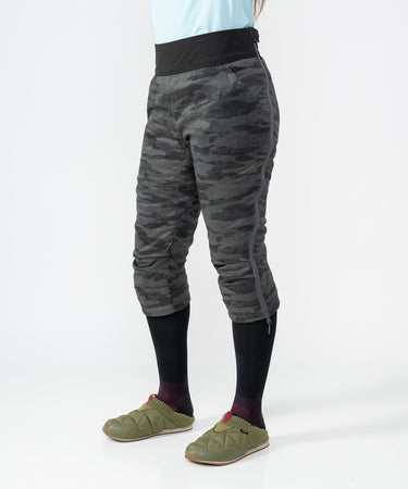 #color_distressed-stealth-camo
