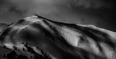 moody scenic highlands bowl b&w