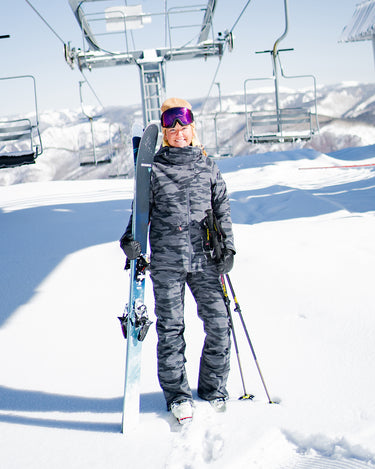 #color_distressed-stealth-camo