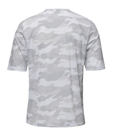#color_snow-camo