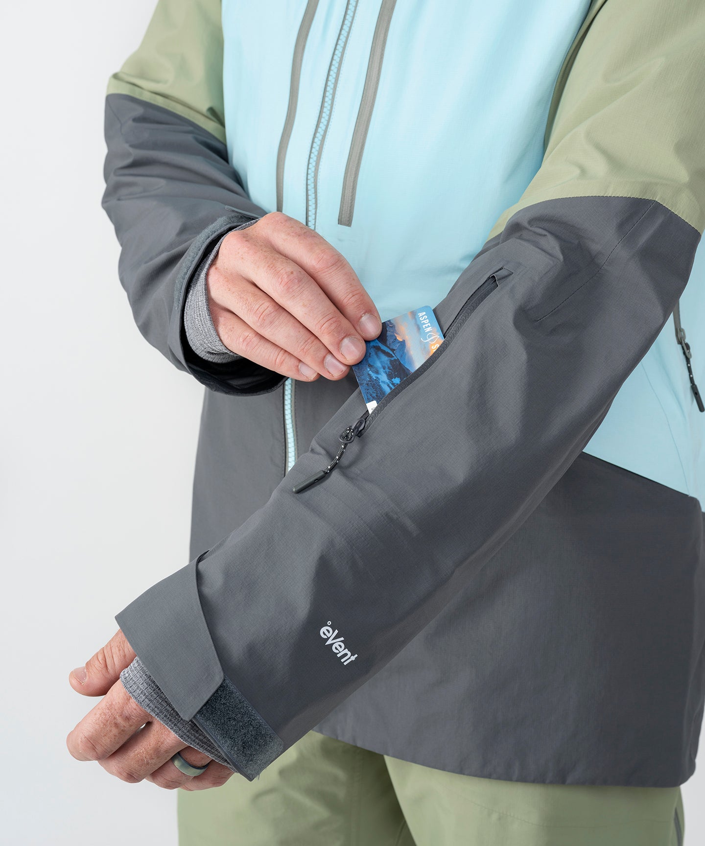M s Nomad Jacket Strafe Outerwear