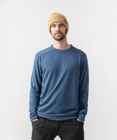 studio on-model image of strafe outerwear 2023 ms tech crew in deep navy color