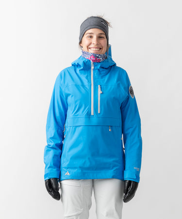 studio on-model image of strafe outerwear 2023 lynx 3l shell pullover in cobalt color