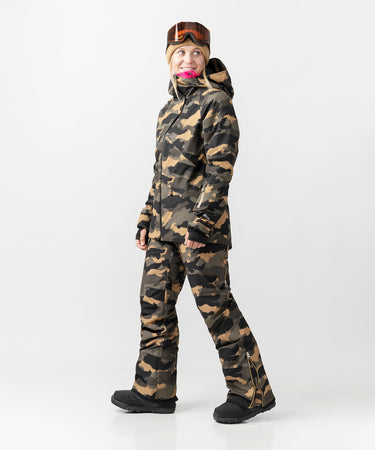 studio image of strafe outerwear 2023 lucky 2l insulated jacket in dune camo color