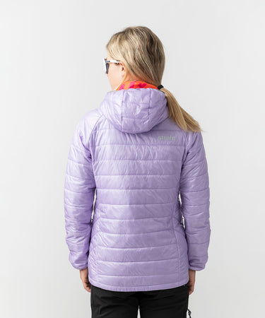 studio on-model image of strafe outerwear 2023 ws aero insulator in lavender color