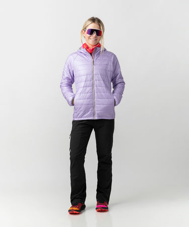 studio on-model image of strafe outerwear 2023 ws aero insulator in lavender color